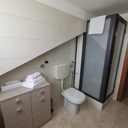 Louise Apartment