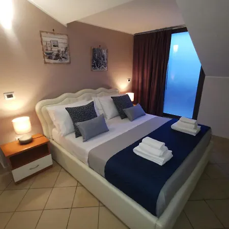 Louise Apartment *